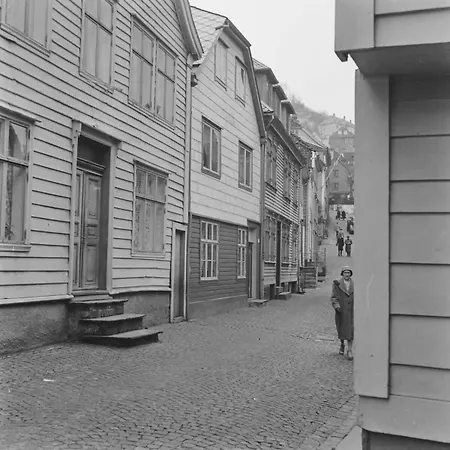 Dinbnb L The 1880 Authentic Dream I 500m To Bryggen Сasa de vacaciones *