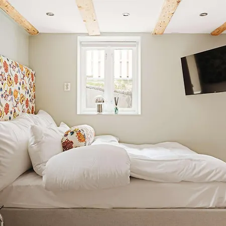 Dinbnb L The 1880 Authentic Dream I 500m To Bryggen 度假居 卑爾根