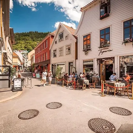 Dinbnb L The 1880 Authentic Dream I 500m To Bryggen *