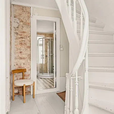 Dinbnb L The 1880 Authentic Dream I 500m To Bryggen